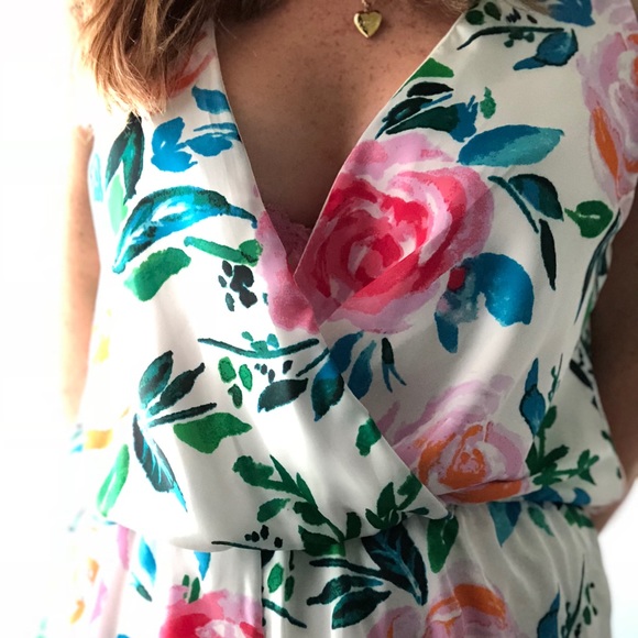 SALE // Floral romper with ruffle bottom - Picture 2 of 6